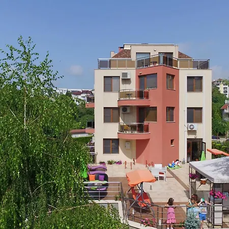 студио 12 във Fantasy Apartment